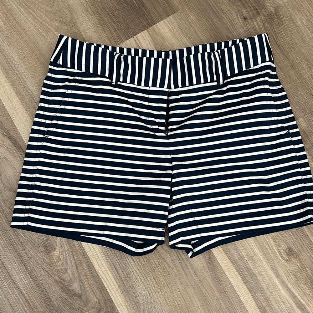 Vineyard vines shorts